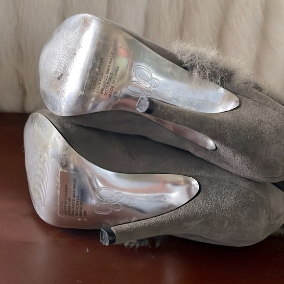 Mariah Carey Suede Leather w/Faux Fur Stiletto Boots Gray Genuine Leather Size 8 - Picture 9 of 11